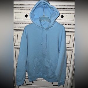 New 💙 Powder blue fleece lined hoodie Size M
